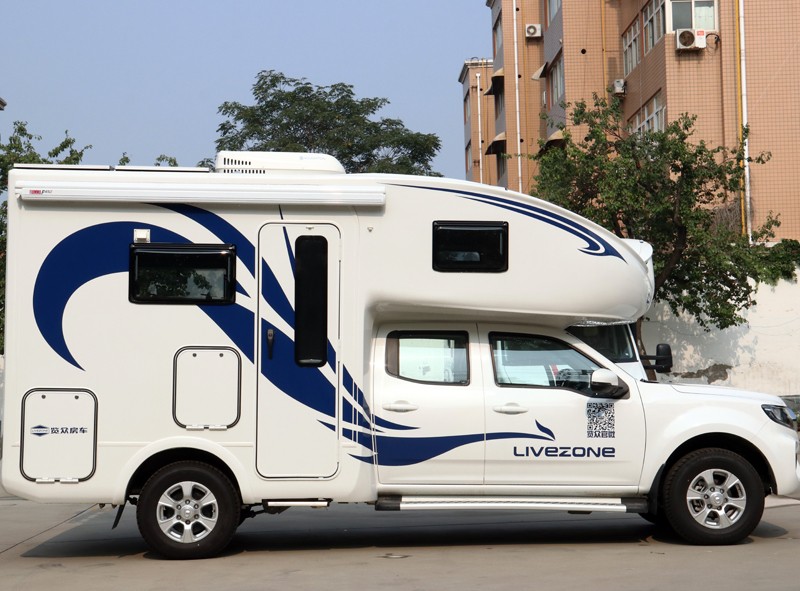 上下鋪床的房車，空間利用真合適