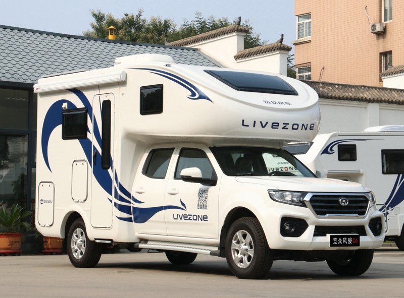 上下鋪床的房車，空間利用真合適