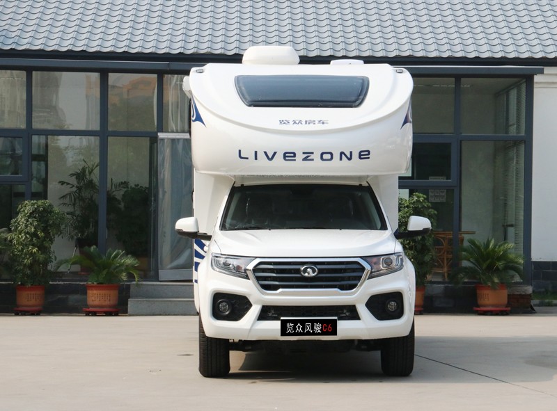 上下鋪床的房車，空間利用真合適